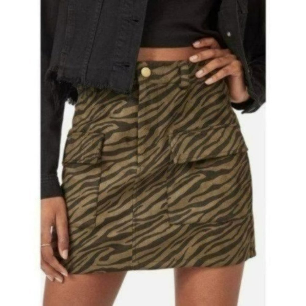 Justfab Suede Button Front Mini Skirt